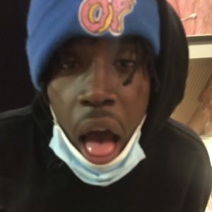 Meet your Posher, Wesley